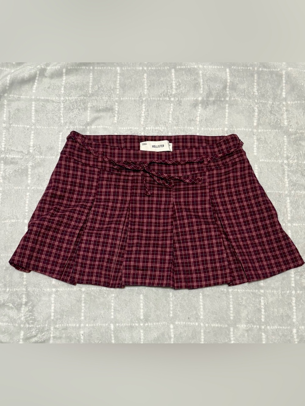 Hollister Maroon Plaid Pleated Mini Skirt
